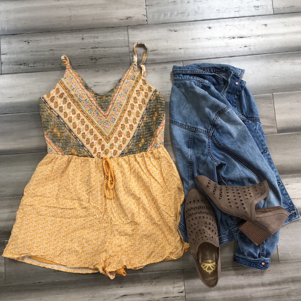 Patterned romper